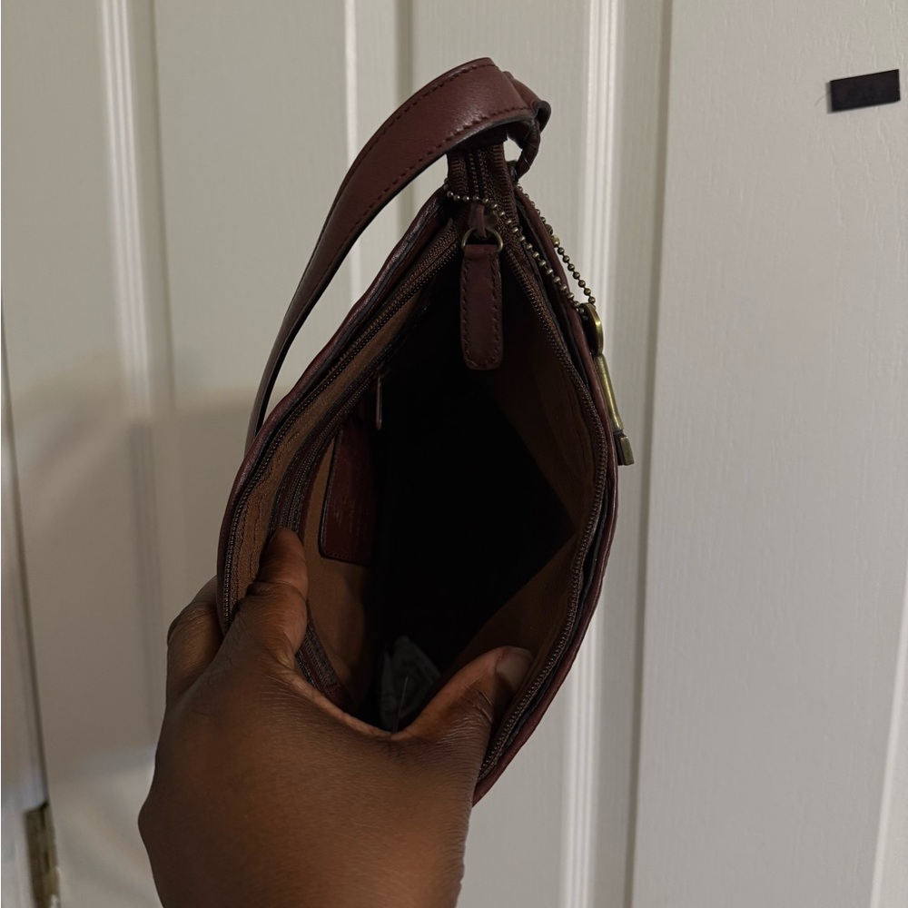Fossil Dark Brown Woven Crossbody Bag - Picture 6 of 11